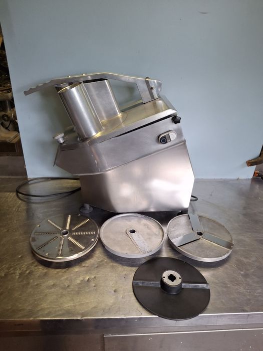 Szatkownica , jarzyniarka gastronomiczna 220V 550W