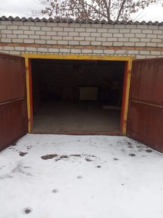 Продам капітальний гараж