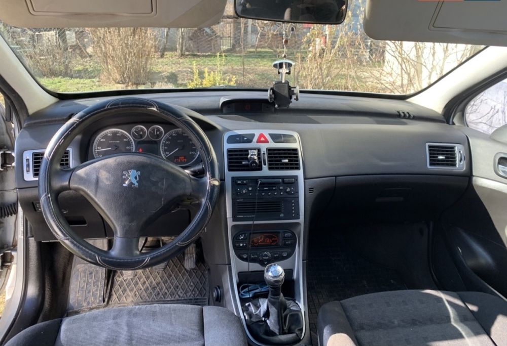 Пежо 307 2.0 бензин