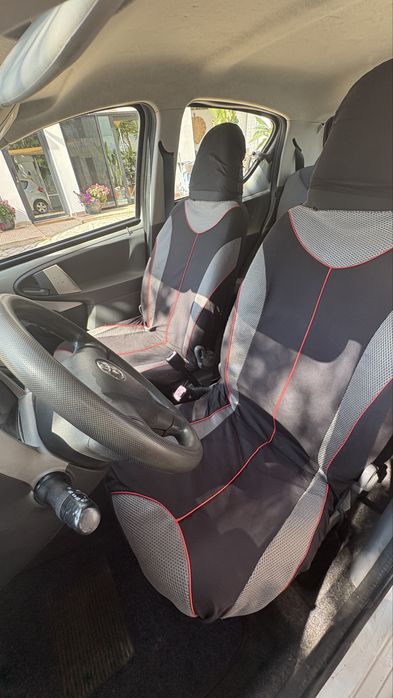 Toyota Aygo para Venda! Apenas 143.774 km e primeira matrícula em abril de 2007.