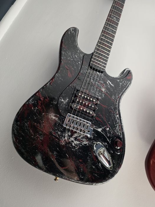 Gitara elektryczna stratocaster splatter blood