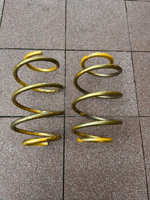 Пружини до Dodge calibre