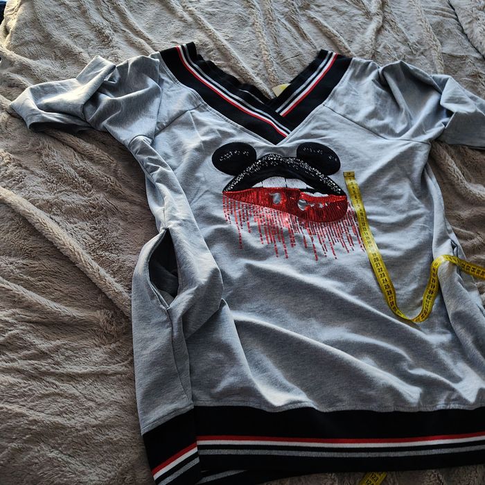 Bluza z kieszeniami WAWA