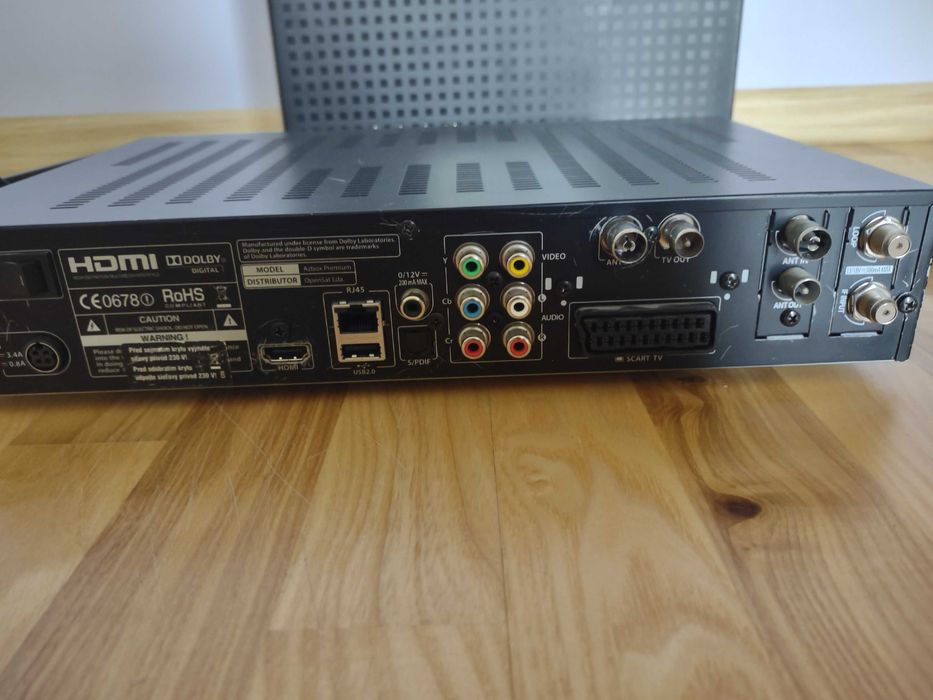 Tuner satelitarny kombo Azbox HD Premium