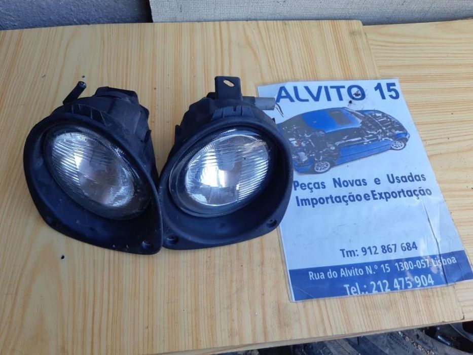 faróis de navoeiro Renault Clio 1.2
