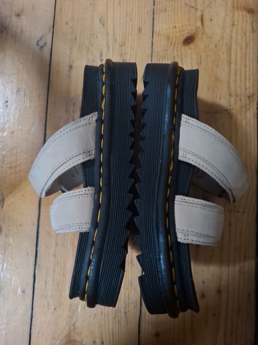 Dr.Martens Myles sandały, klapki na platformie  36