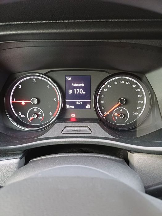 VW Transporter California T6.1 Beach Tour