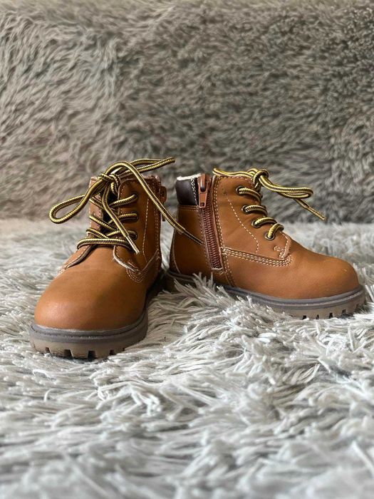 Взуття дитяче зимове