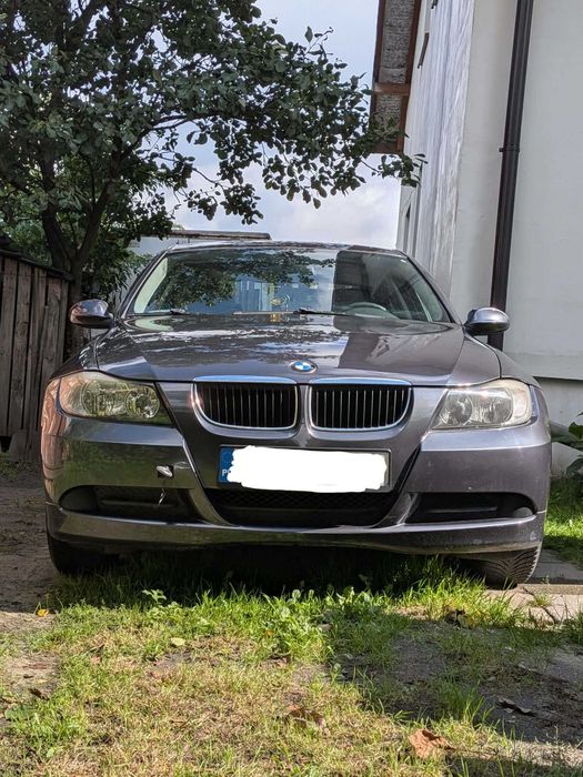 BMW E90 uszkodzone