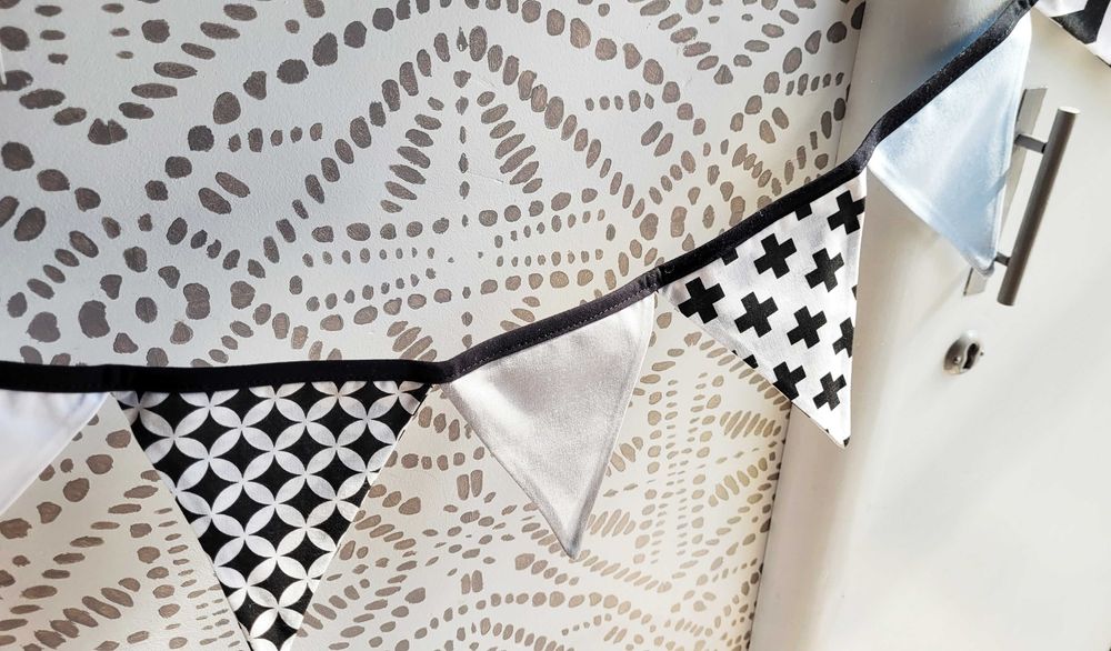 Girlanda, chorągiewki, proporczyki dla dziecka, niebieski, czarny