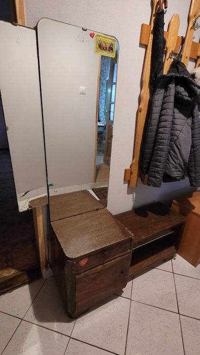 Stare zabytkowe meble