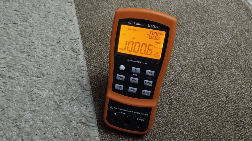 Medidor LCR Agilent U1732C