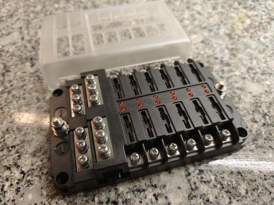 Caixa de Fusível (NOVO)