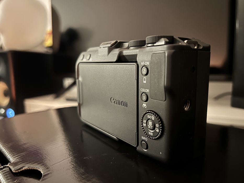 Canon EOS R50 V como nova