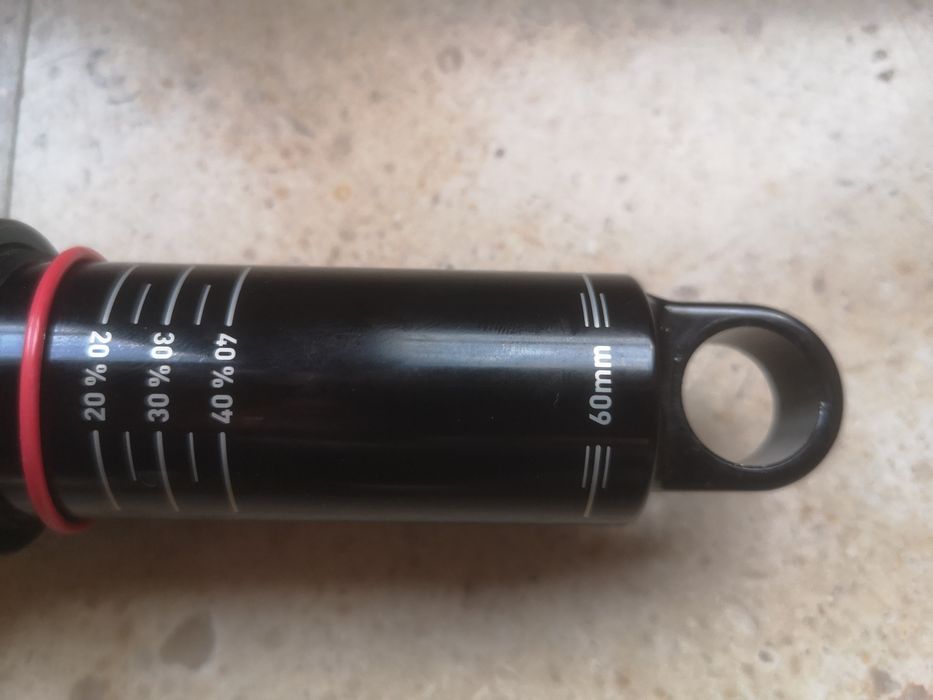 Amortecedor Rock Shox  Deluxe Select