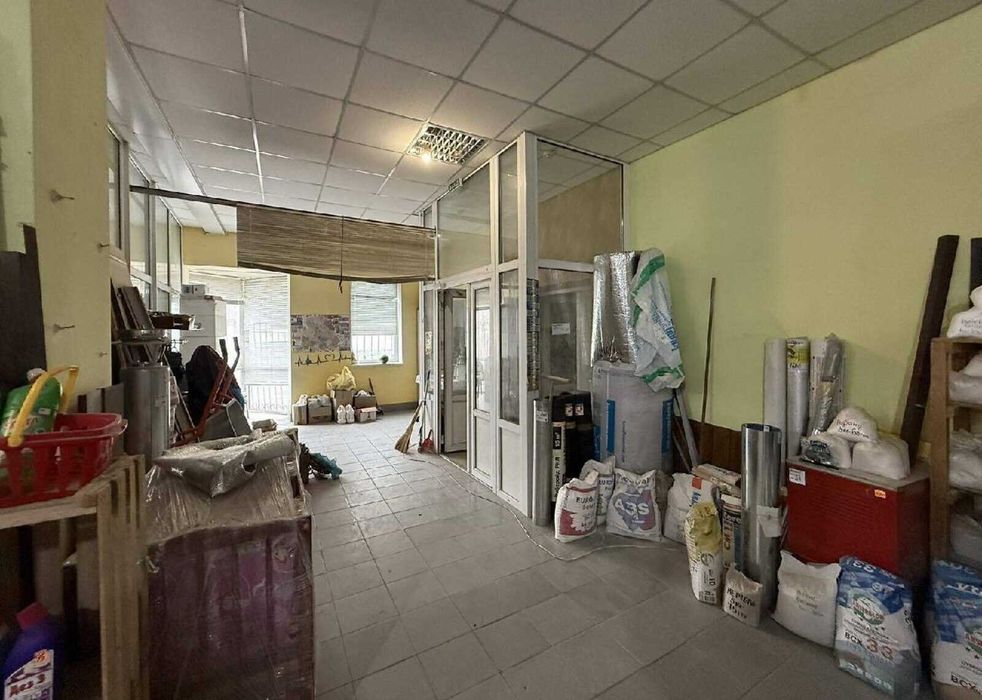 Продаж спеціального приміщення в Гнівані