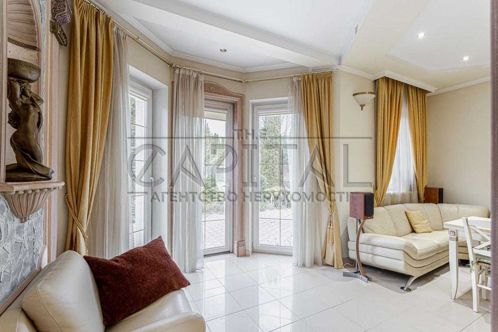 Продаж будинку 232м2, Білогородка, 15 соток