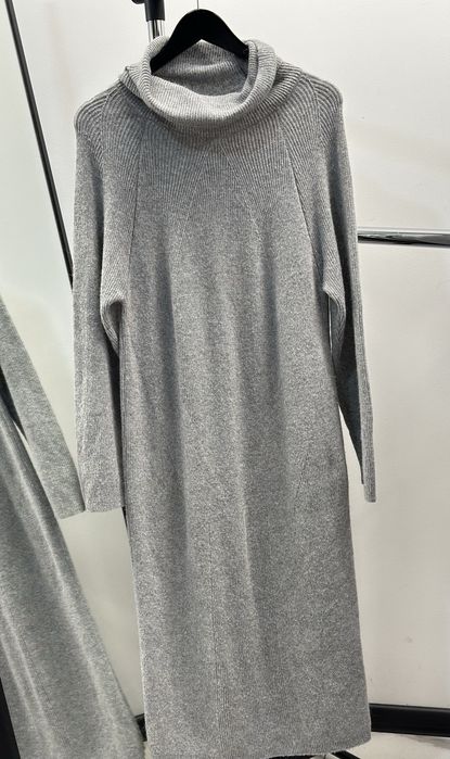 Тепла міді сукня