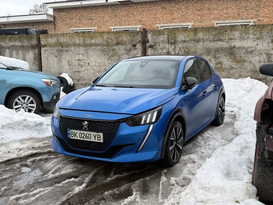 Peugeot e-208 GT line 2019