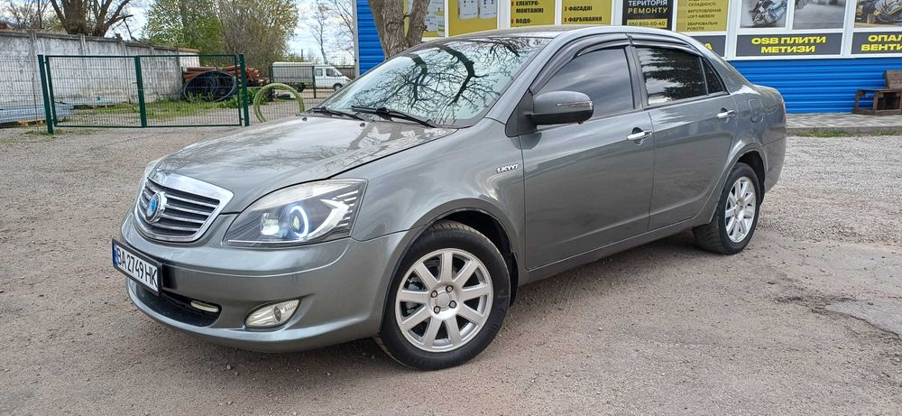 Продам Geely Maple SL 1.8 ГАЗ-Бензин 2011 року