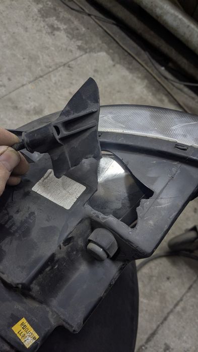 Фара левая kia rio