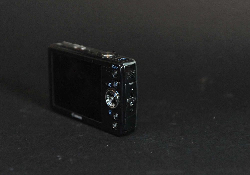 Máquina fotográfica Canon Ixus 75