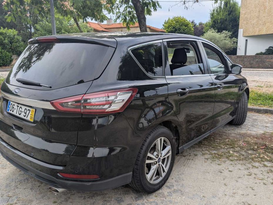 Ford S-Max 2.0 TDCi Titanium