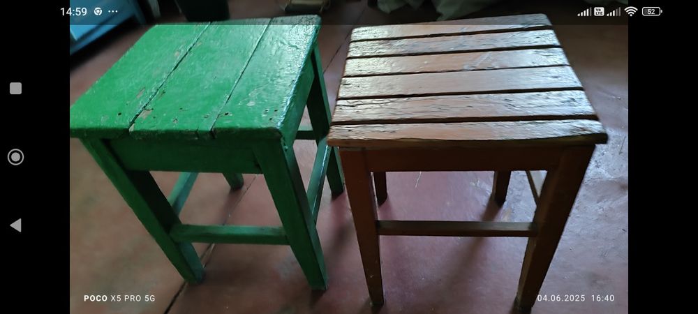 Табуретки дерев'яні