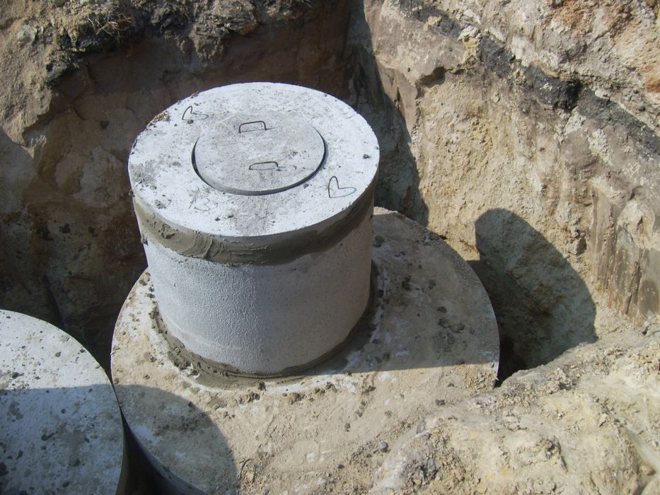 Чистка колодцев,углубление,копка колодца,копка канализации,ремонтируем