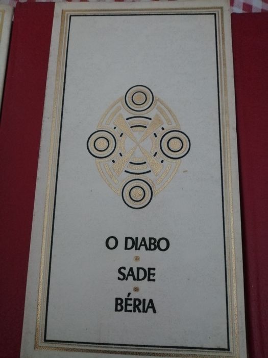 Coleção de 12  livros