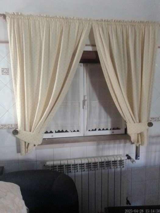 Cortinas de qualidade com varões 10 unidades