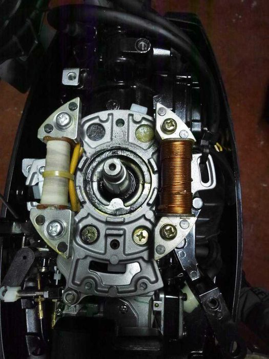 Генератор и выпрямитель стабилизатор к Tohatsu 9,8 и Mercury 9,9 light