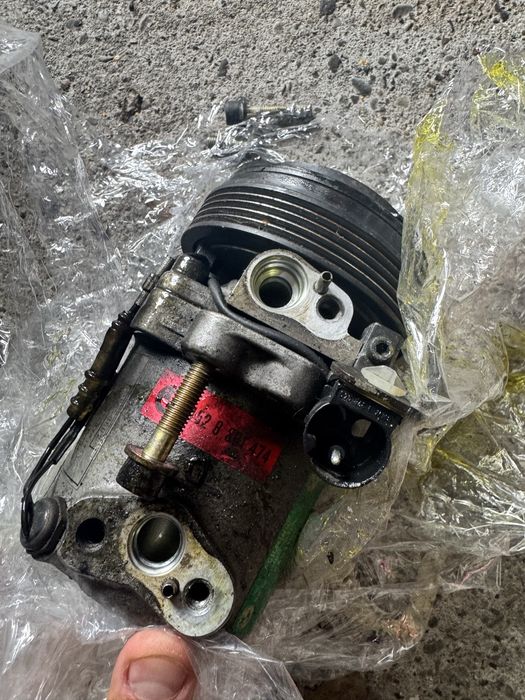 Kompresor klimatyzacji speżarka BMW Z3 2.8 E36 328i m52 sprawna