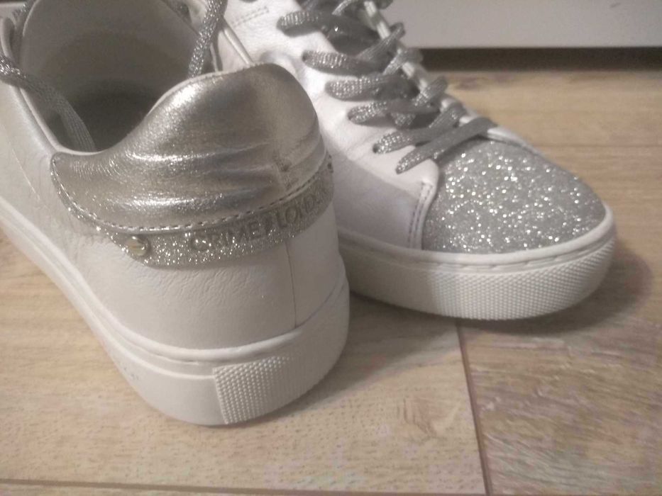 Crime London 36 śliczne metaliczne skórzane sneakersy