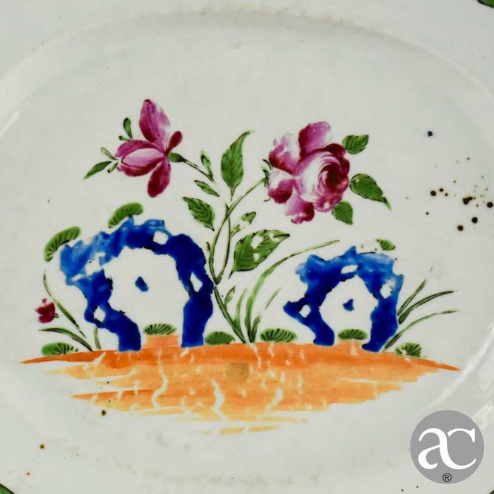 Travessa em porcelana da China, Período Qianlong, séc. XVIII