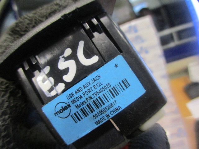 Módulo USB / AUX / IPOD NISSAN Micra IV (K13)