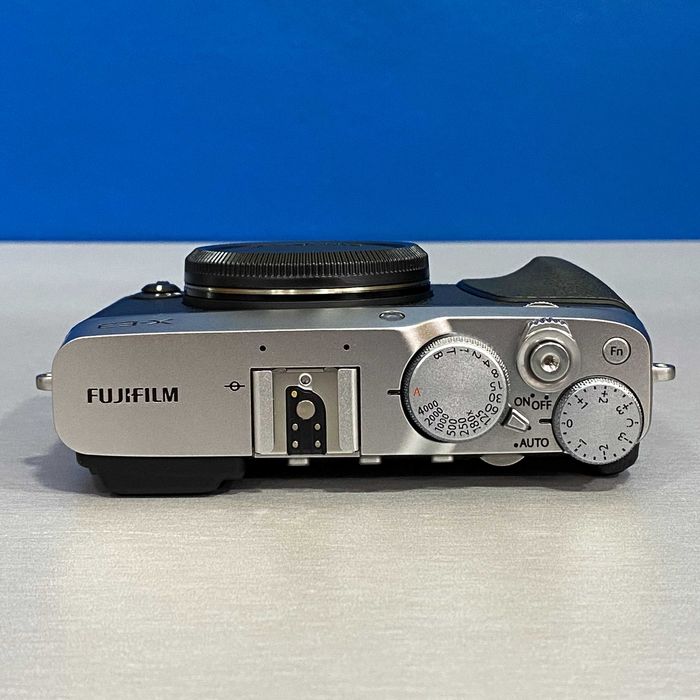 Fujifilm X-E3 (Corpo) - 24.3MP - NOVA - 3 ANOS DE GARANTIA