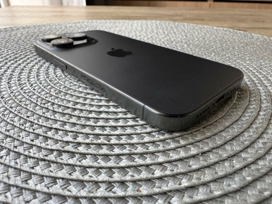 iPhone 15 Pro Neverlock
