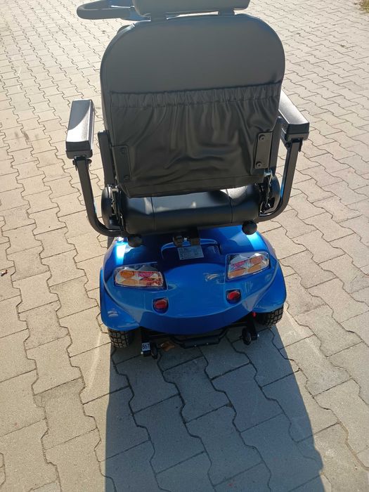 Skuter elektryczny inwalidzki czterokołowy nowy