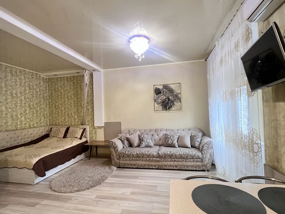 Сдам квартиру Люкс посуточно центр