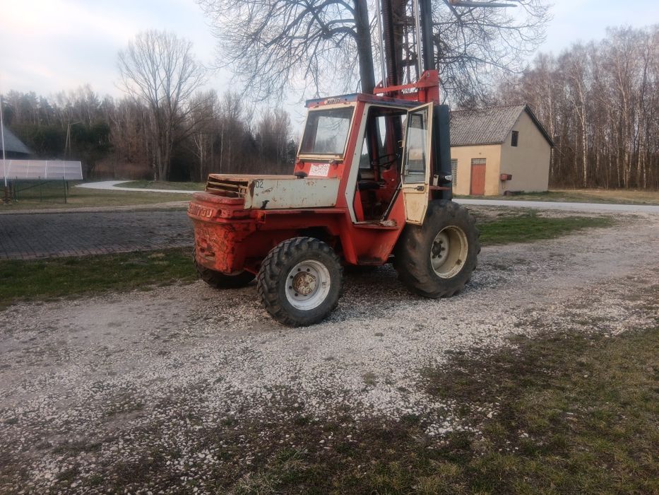Wózek widłowy terenowy manitou 4x4
