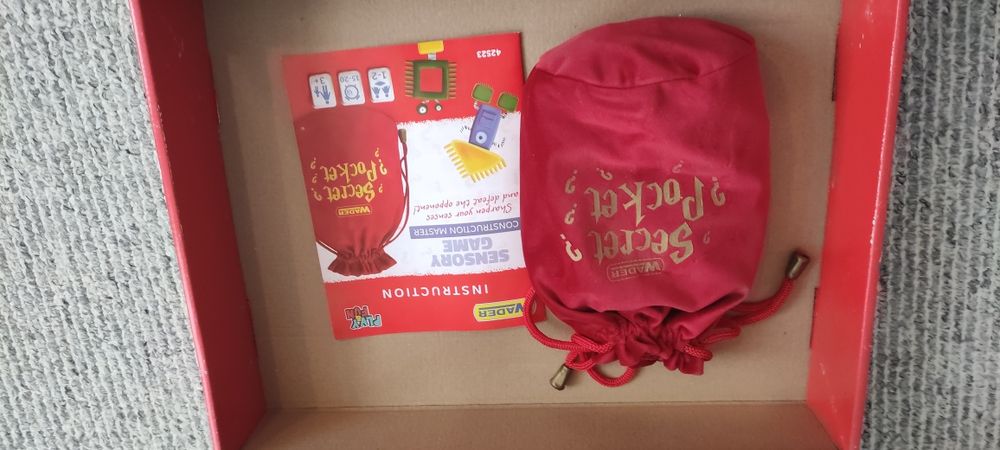 Гра Wader Play&Fun Секретна кишеня майстер конструкцій
Гра Wader Play&