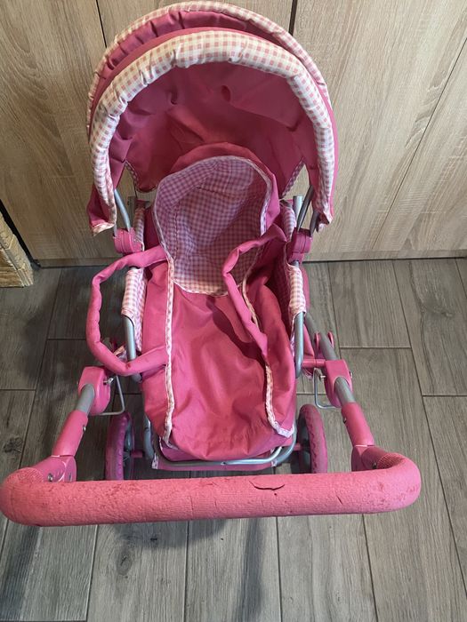 Каляска для ляльок