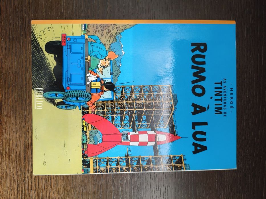 Livros diversos em bom estado