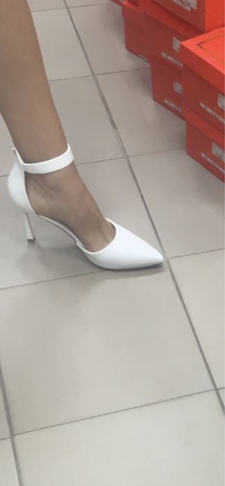 Класичні туфлі лодочки