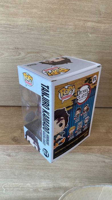Funko Pop! Demon Slayer: Tanjiro Kamado (Hinokami Kagura Dance) Glow Chase