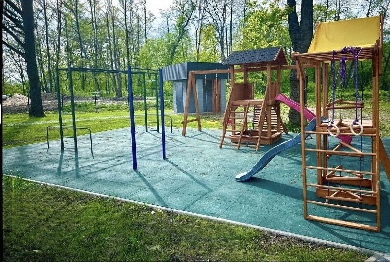 Земля фасад Київ Чоп