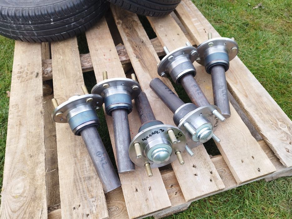 Piasta 4x114.3 piasty do osi przyczepki przyczepy czop oś czopy pługa