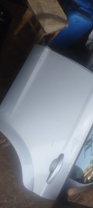 Продам двері ford focus 2 рестайл