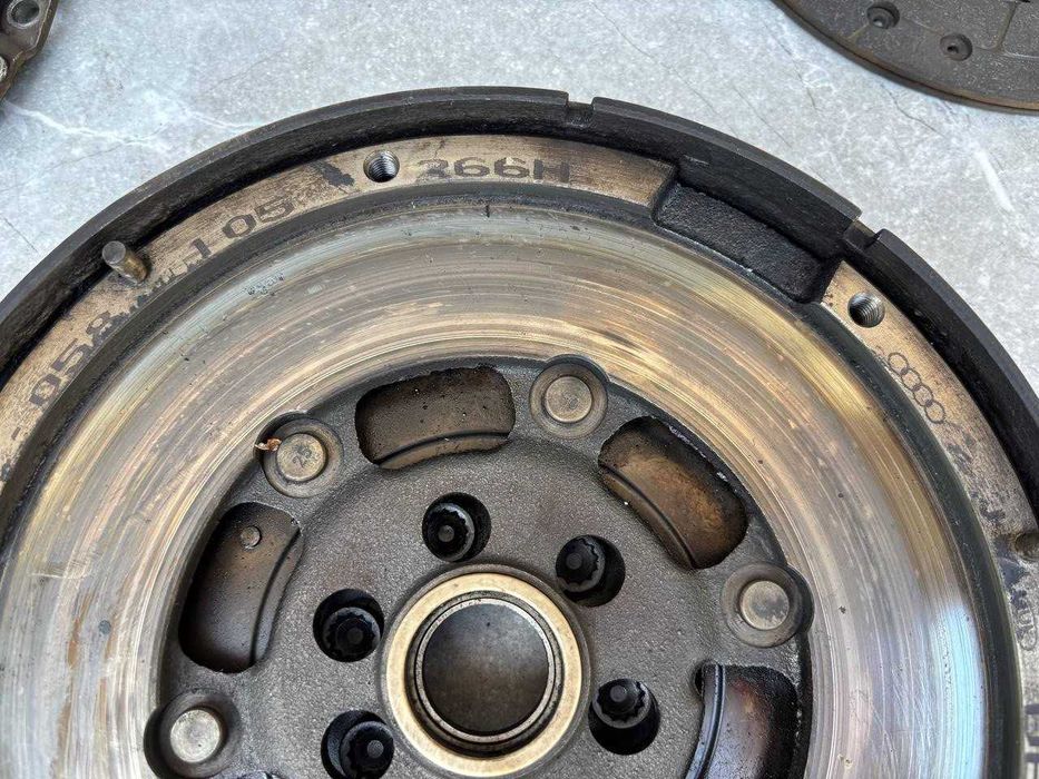 Комплект зчеплення Демпфер VW Passat B5 Audi A4 B5 B6 A6 C5 1.9 TDI